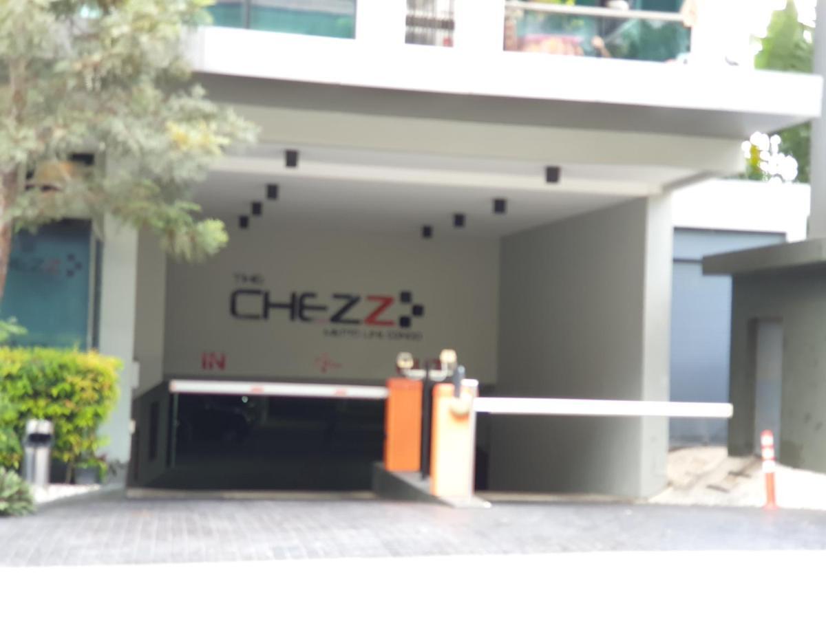 The Chezz By Patsamon Lägenhet Pattaya Exteriör bild